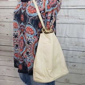 La Covina vintage leather shoulder bag